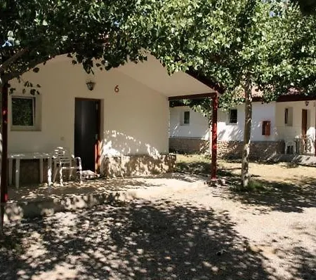 Gemuetlicher Ferienbungalow Isabena Holiday home *