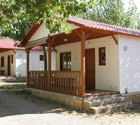 Holiday home Gemuetlicher Ferienbungalow Isabena La Puebla de Roda