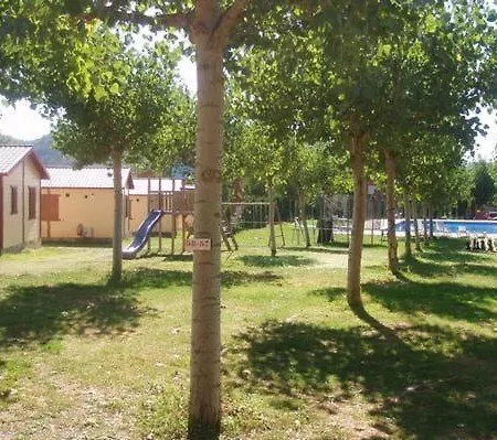 Gemuetlicher Ferienbungalow Isabena *